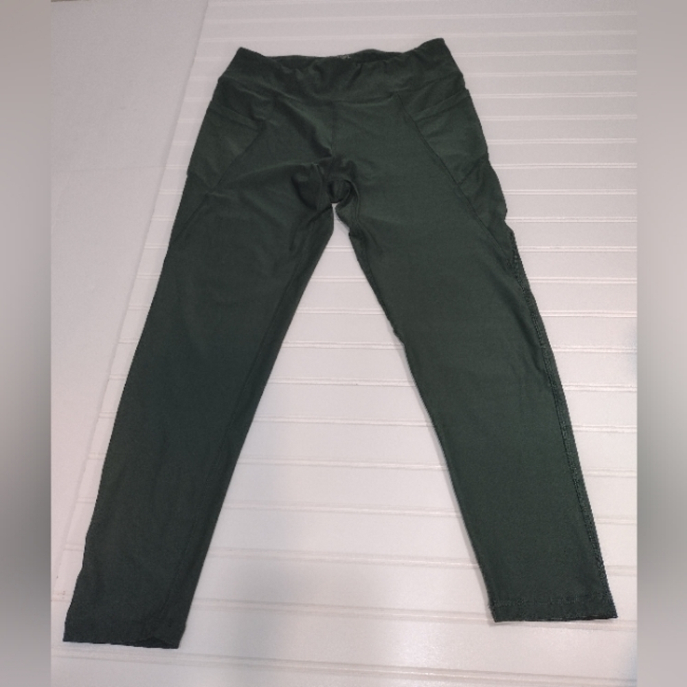 CoverGirl women's active athletic leggings size (L)